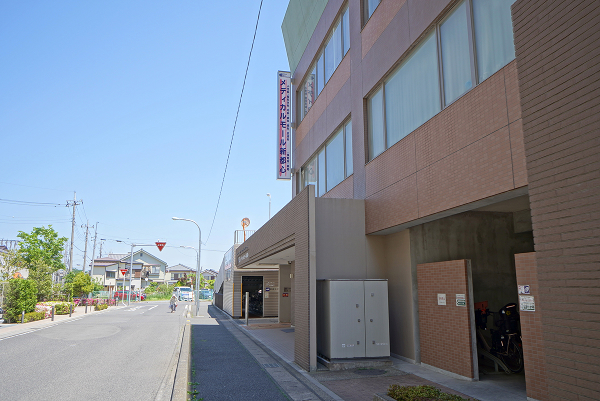 さいたま新都心駅からの行き道写真